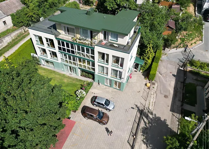 Cozy Garden Free Parking Apartamento Vilnius