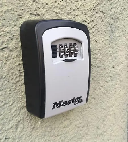 Apartamento Cozy Garden Free Parking