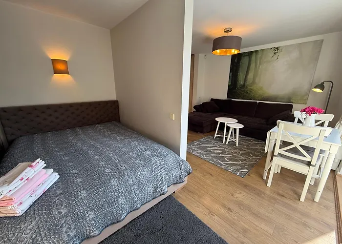 Cozy Garden Free Parking *