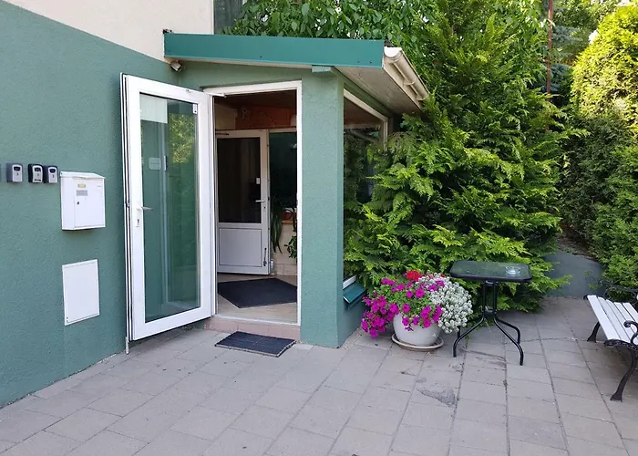 Cozy Garden Free Parking Butas